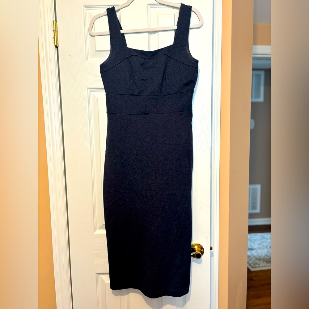 Form fitting midi dress